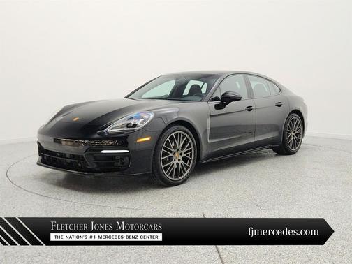 Black 2023 Porsche Panamera Platinum Edition