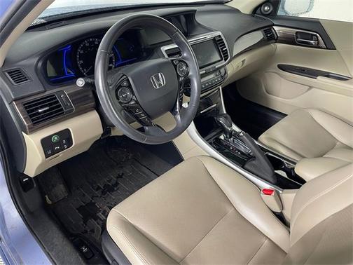 2017 Honda Accord Hybrid 