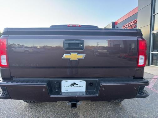 2016 Chevrolet Silverado 1500 High Country