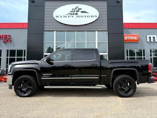 2017 GMC Sierra 1500 SLT
