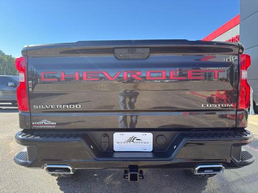 2021 Chevrolet Silverado 1500 Custom Trail Boss