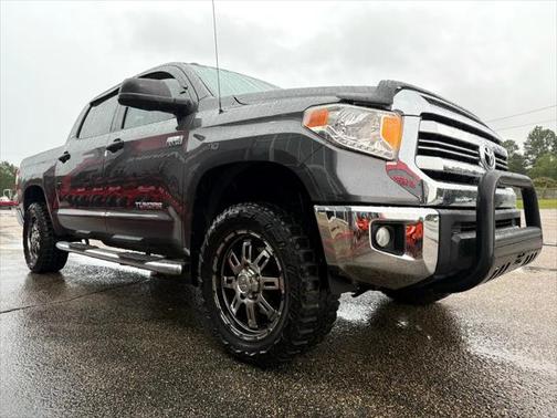 2016 Toyota Tundra SR5
