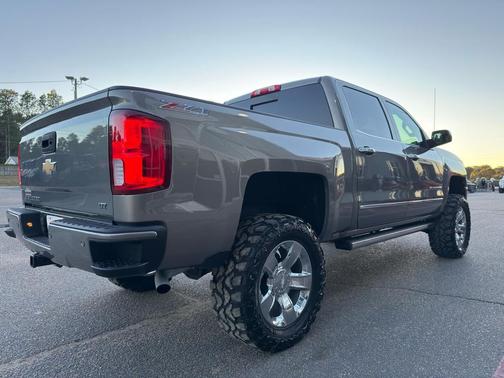 2017 Chevrolet Silverado 1500 Custom