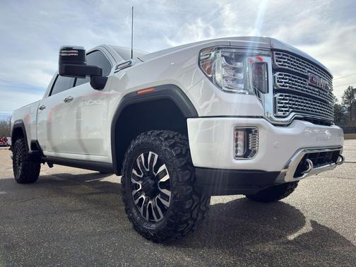 2021 GMC Sierra 2500 Denali