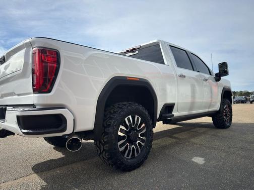 2021 GMC Sierra 2500 Denali