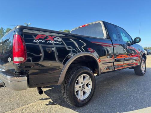 2003 Ford F-150 XLT SuperCab