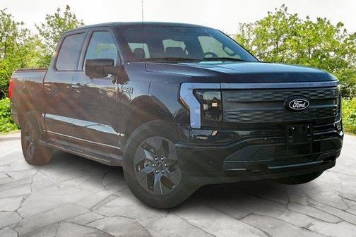 2024 Ford F-150 Lightning LARIAT