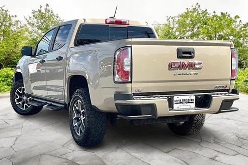 2022 GMC Canyon AT4