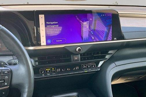 2023 Toyota Crown Platinum