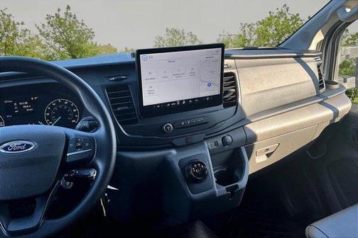 2023 Ford E-Transit Base