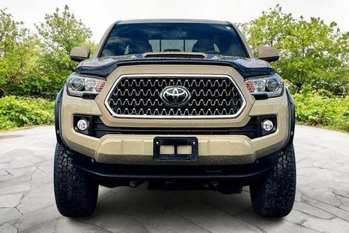 2018 Toyota Tacoma 