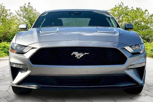 2022 Ford Mustang ECO