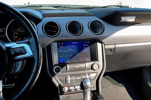 2022 Ford Mustang ECO