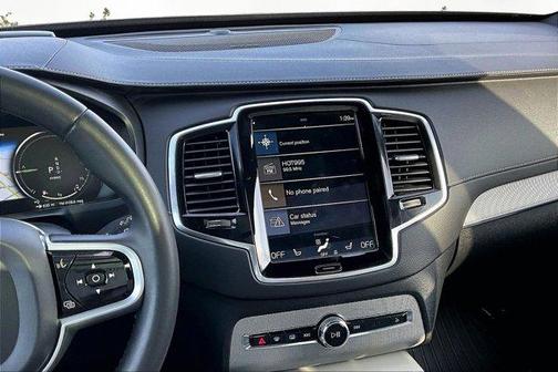 2022 Volvo XC90 Recharge Plug-In Hybrid T8 R-Design 7 Passenger