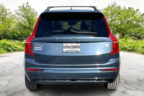 2022 Volvo XC90 Recharge Plug-In Hybrid T8 R-Design 7 Passenger