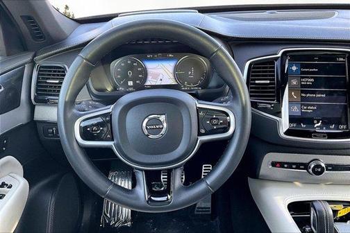 2022 Volvo XC90 Recharge Plug-In Hybrid T8 R-Design 7 Passenger