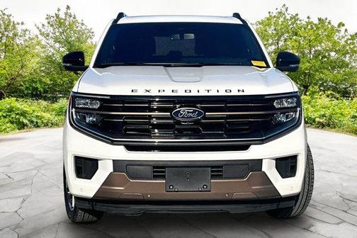2025 Ford Expedition King Ranch