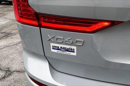 2025 Volvo XC60 B5 Plus