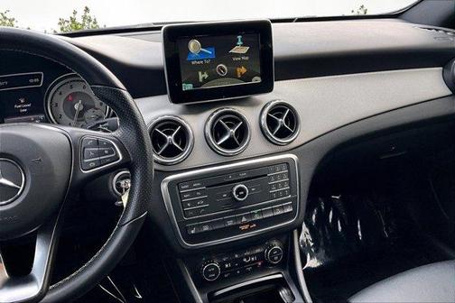 2017 Mercedes-Benz GLA 250 Base 4MATIC