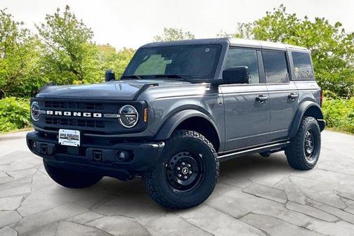 Carbonized Gray Metallic 2026 Ford Bronco Big Bend