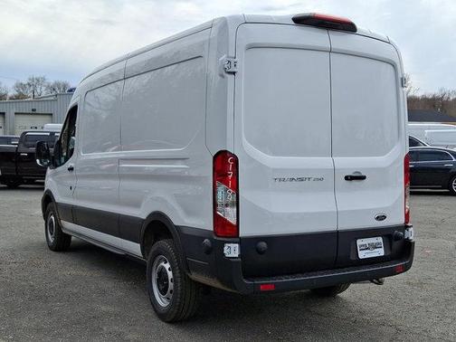 2025 Ford Transit-250 148 WB Medium Roof Cargo