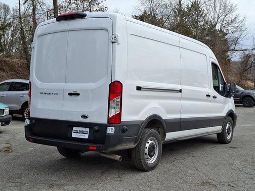 2025 Ford Transit-250 148 WB Medium Roof Cargo