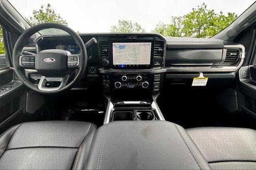 2025 Ford F-350 Lariat Super Duty