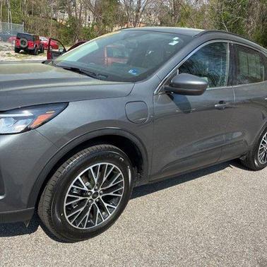 Carbonized Gray Metallic 2025 Ford Escape PHEV PHEV