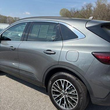 Carbonized Gray Metallic 2025 Ford Escape PHEV PHEV