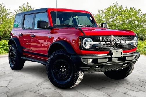 2022 Ford Bronco 