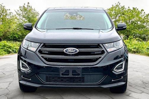 2017 Ford Edge Sport