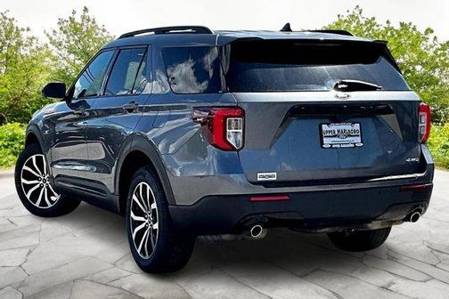2022 Ford Explorer ST-Line