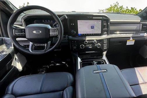 2025 Ford F-250 Platinum