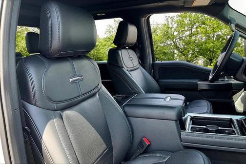2025 Ford F-250 Platinum