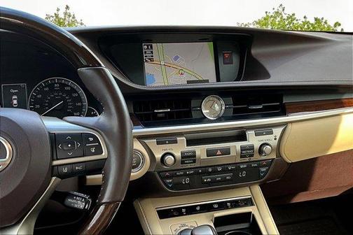 2018 Lexus ES 350 Base