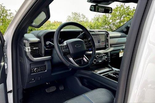 2026 Ford F-350 Platinum