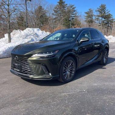 Nori Green Pearl 2023 Lexus RX 350h Luxury