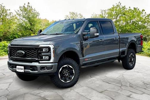 2025 Ford F-350 Lariat Super Duty