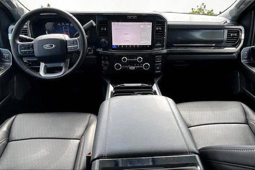 2025 Ford F-350 Lariat Super Duty