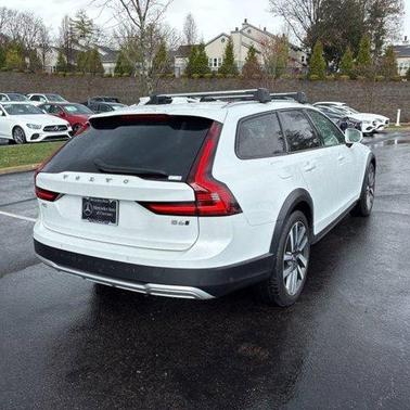 2023 Volvo V90 Cross Country B6 Ultimate