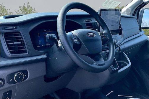 2026 Ford Transit-250 148 WB Medium Roof Cargo
