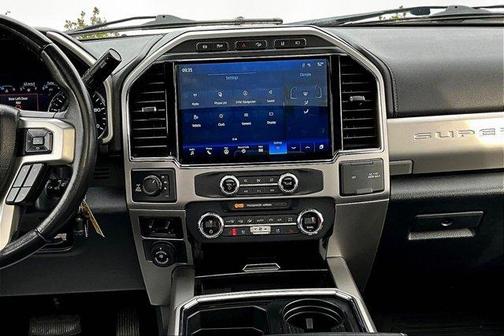 2022 Ford F-350 Lariat Super Duty