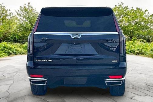 Dark Moon Blue Metallic 2023 Cadillac Escalade Premium Luxury