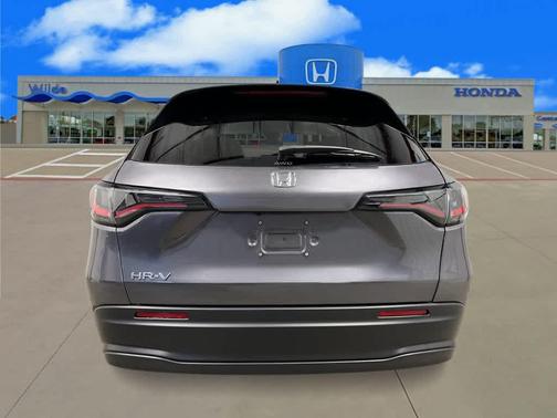 Modern Steel Metallic 2027 Honda HR-V LX