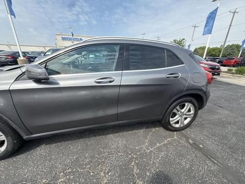 2015 Mercedes-Benz GLA-Class 4MATIC
