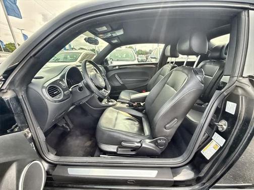 2012 Volkswagen Beetle 2.5L