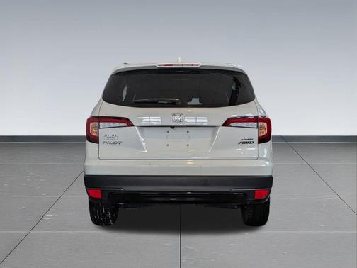 2022 Honda Pilot AWD Sport