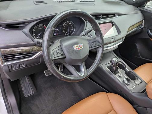 2019 Cadillac XT4 Sport