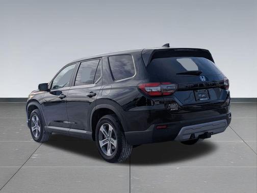 2023 Honda Pilot AWD EX-L 7 Passenger