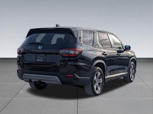 2023 Honda Pilot AWD EX-L 7 Passenger